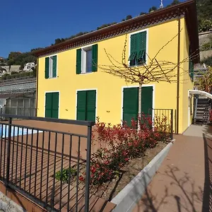 https://agriturismo-ca-du-bega.hotelitalianriviera.com